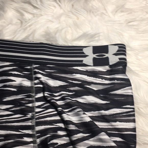Under armour shorts - Picture 2 of 3